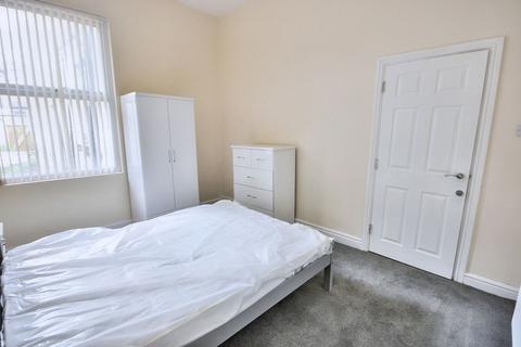 5 bedroom property for sale, Keble Road, Bootle, Merseyside, L20 7DF