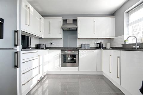 2 bedroom flat for sale, Crofton Way, Enfield, EN2