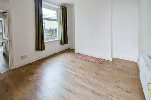 3 bedroom end of terrace house for sale, Glamorgan Street, Cardiff