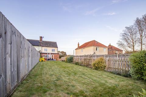 2 bedroom end of terrace house for sale, Fakenham Road, Briston