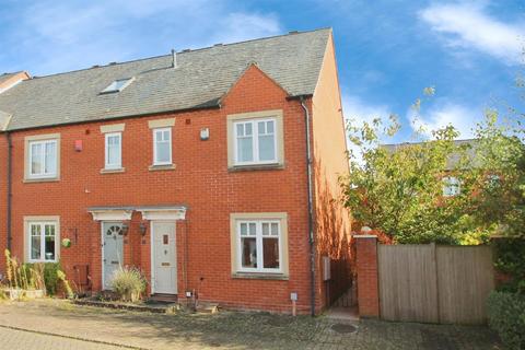 3 bedroom end of terrace house for sale, Friars Garden, Ludlow