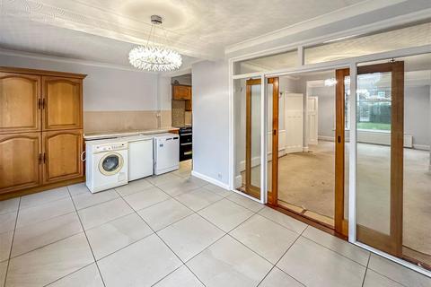 3 bedroom semi-detached house to rent, Terrace Road, Walton-On-Thames, KT12