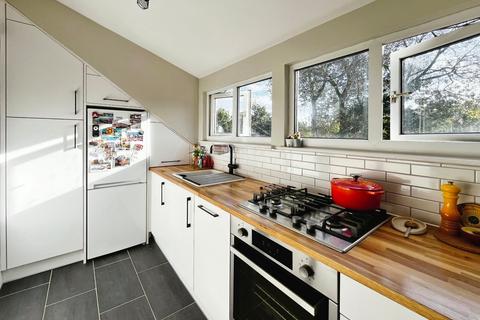 2 bedroom flat for sale, Moorfield Road, West Didsbury, Manchester, M20