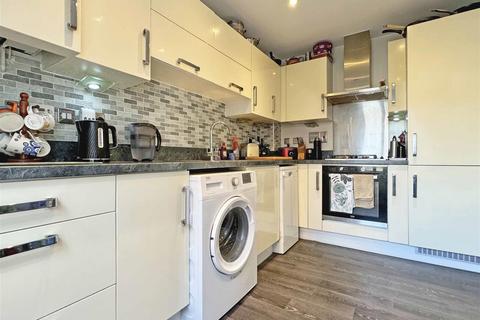 2 bedroom terraced house for sale, Foundry Way, Rayne, Braintree