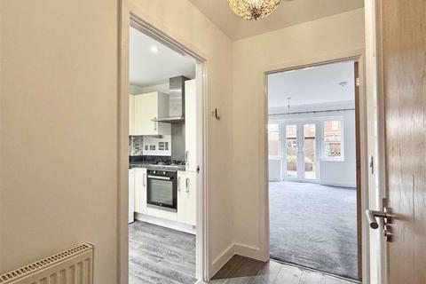 25 Foundry Way, Rayne, Braintree, CM77 6AE