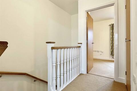 25 Foundry Way, Rayne, Braintree, CM77 6AE