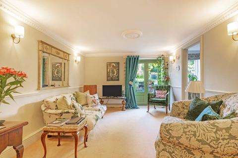 2 bedroom apartment for sale, Garstons, High Street, Burwash, East Sussex, TN19