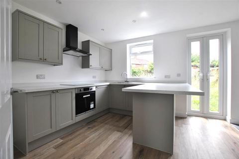 3 bedroom house to rent, Bower Walk, Bristol