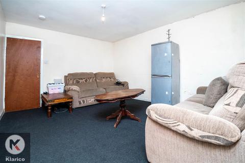 3 bedroom terraced house for sale, Allcroft Road, Birmingham B11