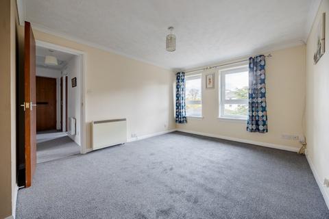 36/7 Restalrig Drive, Edinburgh, EH7 6JF
