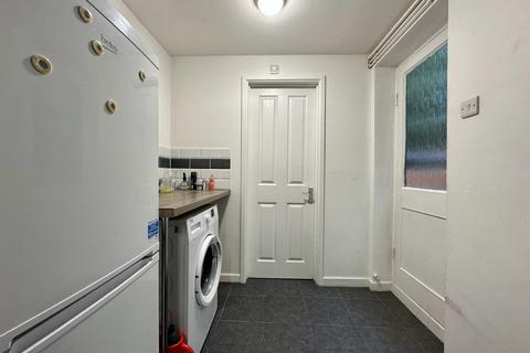 4 bedroom house to rent, Barclay Street, Leicester LE3