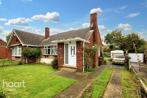 2 bedroom semi-detached bungalow for sale, Goodwood Close, Rochester