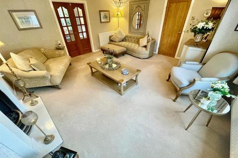 4 bedroom house for sale, Countess Close, Wimborne