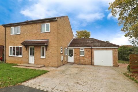 4 bedroom detached house for sale, Paddock Close, Copmanthorpe, York