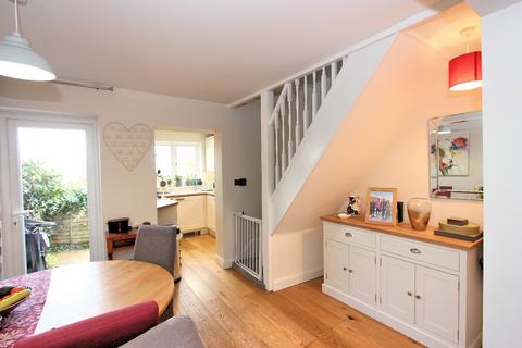 2 bedroom end of terrace house for sale, New Town, Codicote, Hertfordshire, SG4