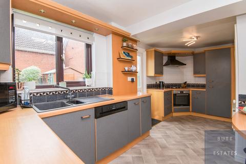 4 bedroom end of terrace house for sale, Exeter EX1