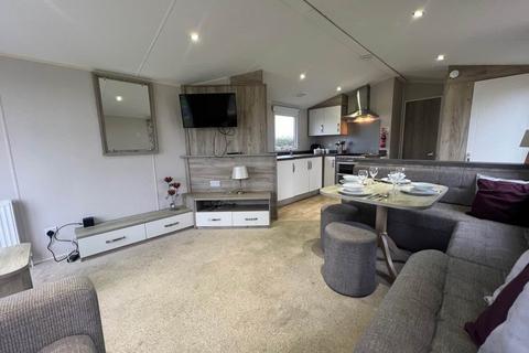 3 bedroom static caravan for sale, Hayling Island Holiday Park