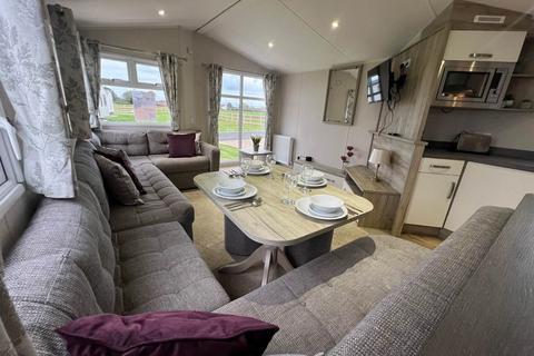 3 bedroom static caravan for sale, Hayling Island Holiday Park