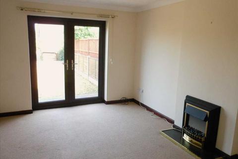 2 bedroom bungalow to rent, Nuffield Close, Scunthorpe DN16