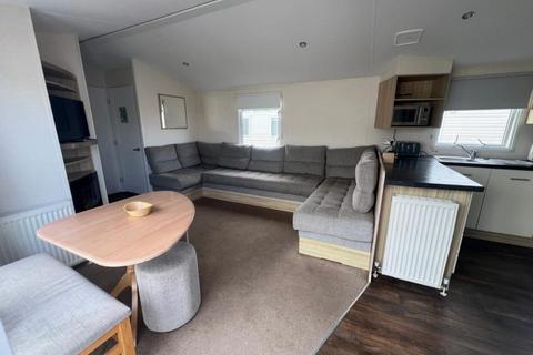 3 bedroom static caravan for sale, Hayling Island Holiday Park