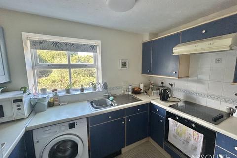 2 bedroom flat for sale, Earlswood Drive, Paignton, TQ3