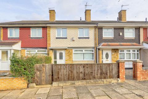 3 bedroom terraced house to rent, Cadwell Close, Middlesbrough, TS3