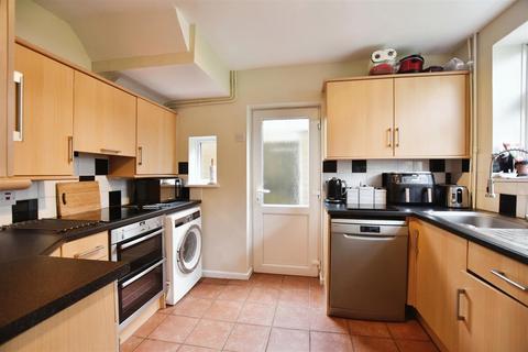 3 bedroom semi-detached house for sale, Highlands Way, Stamford