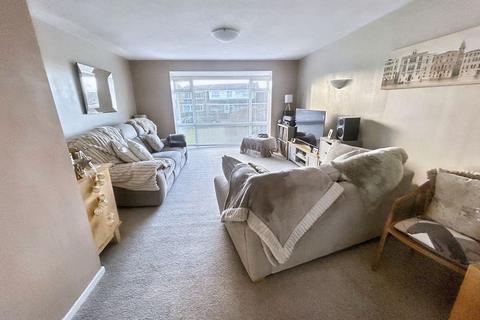 3 bedroom detached house for sale, Grosvenor Way, Newcastle Upon Tyne, Newcastle upon Tyne, Tyne and Wear, NE5 1SE