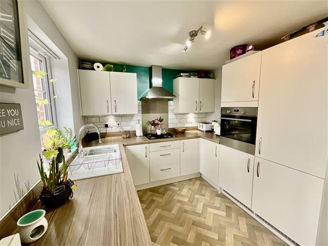 Kitchen/ Diner