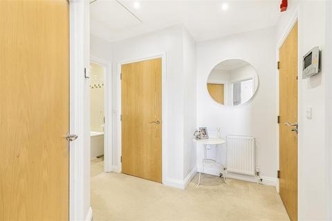 Flat 7, Tegan Court Tegan Close, Sutton, SM2 6GS