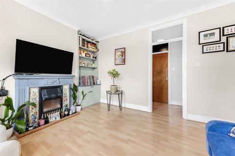 2 bedroom flat for sale, Sheen Lane, East Sheen, SW14