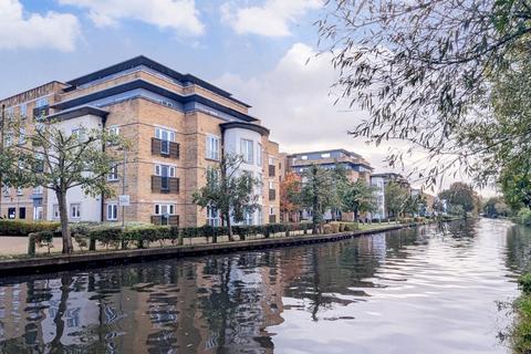 Ovaltine Court, Kings Langley, WD4