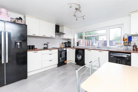 3 bedroom terraced house for sale, Kingsley Court, Sandy