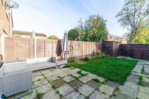 3 bedroom terraced house for sale, Kingsley Court, Sandy