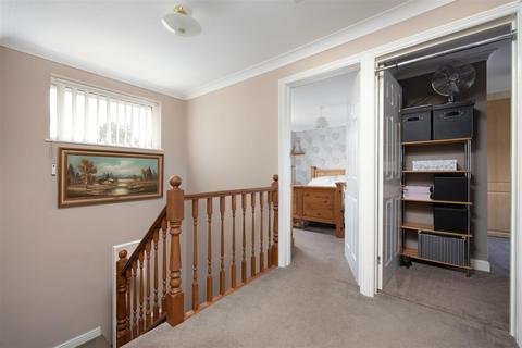 21 Broadmead, Trowbridge, BA14 9BX