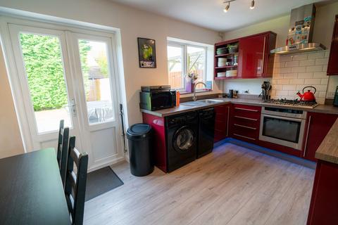 2 bedroom semi-detached house for sale, Kitebrook Close, Solihull B90