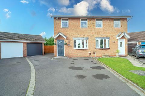 2 bedroom semi-detached house for sale, Kitebrook Close, Solihull B90