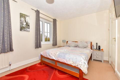 4 bedroom townhouse for sale, Chineham Way, Canterbury, Kent