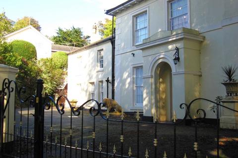 4 bedroom semi-detached house to rent, Old Torwood Road, Torquay TQ1