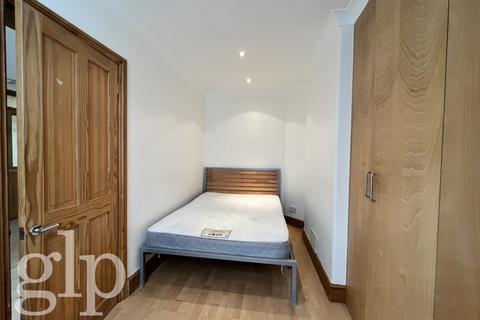 1 bedroom apartment to rent, Marshall Street, W1F