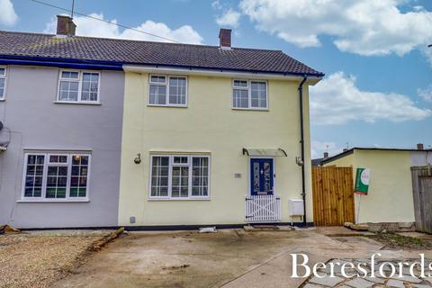 2 bedroom semi-detached house for sale, Plashet  Gardens, Brentwood, CM13