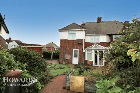 4 bedroom semi-detached house for sale, Collingwood Road, Great Yarmouth