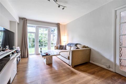 1 bedroom apartment for sale, Lower Edgeborough Road, Guildford, Surrey, GU1