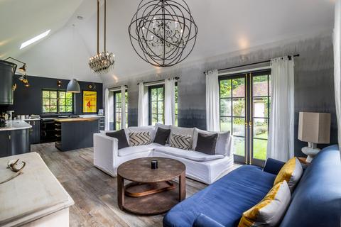 5 bedroom detached house for sale, Stoke Road, West Stoke, Chichester, West Sussex, PO18