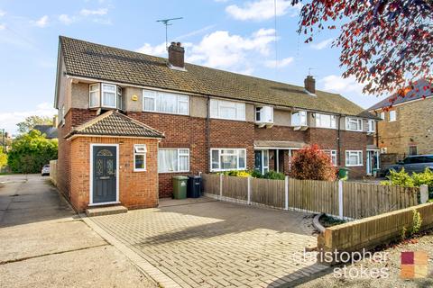 3 bedroom end of terrace house for sale, Churchgate, Cheshunt, Waltham Cross, Hertfordshire, EN8 9DX