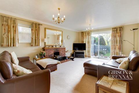 4 bedroom detached house for sale, Crays Hill, Billericay, CM11