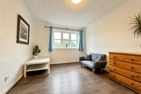 1 bedroom flat for sale, Oakwood Court, Lawn Close, Swanley, Kent, BR8