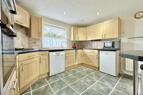 4 bedroom detached house for sale, Broad Leys Road, Barnwood GL4