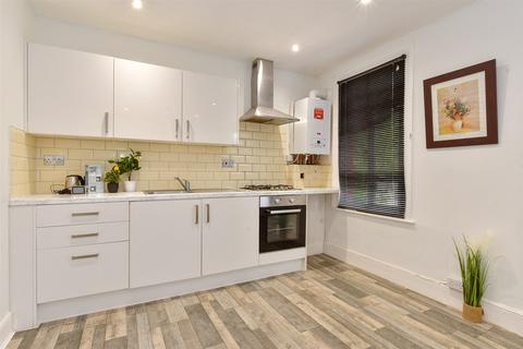 2 bedroom maisonette for sale, Kettlebaston Road, Leyton