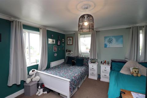 11 Brewer Road, Barnstaple, EX32 8EX